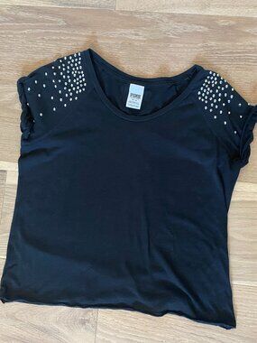 Victoria's Secret PINK Black Tee w Studded Shoulders Size Medium
